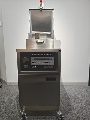 Υπολογιστικό Πίνακα Ηλεκτρικό 4HD 13,5KW Μηχανή Φρυγανίστρα Φρυγανίστρα πίεσης κοτόπουλου