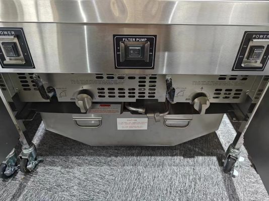 Πίνακας ψηφιακού υπολογιστή 220V Δύο κατσαρόλες Τέσσερα καλάθια Ανοίξτε βαθύ τηγανίτη με διήθηση