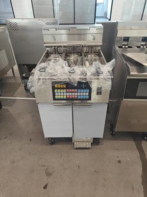 Πίνακας ψηφιακού υπολογιστή 3 κατσαρόλες 3 καλάθια 21KW Ηλεκτρική ανοιχτή τηγανίτη