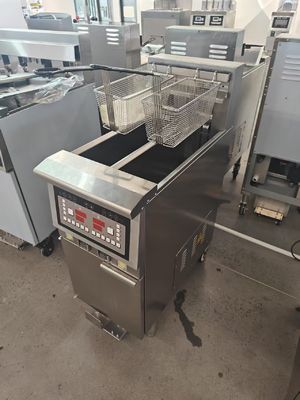 Δύο κατσαρόλες Δύο καλάθια 7.5L*2 Μικρή χωρητικότητα 14kw εξοικονόμηση πετρελαίου Ηλεκτρική ανοιχτή τηγανίτης με διήθηση πετρελαίου